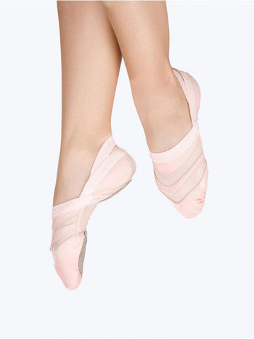 Freeform Ballet Shoe by Capezio Light Pink model pointing feet side view